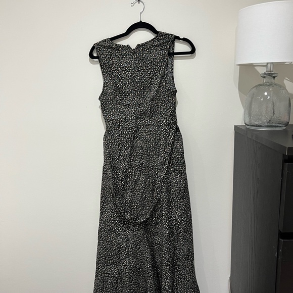 Brand new dress with tags - Picture 5 of 6